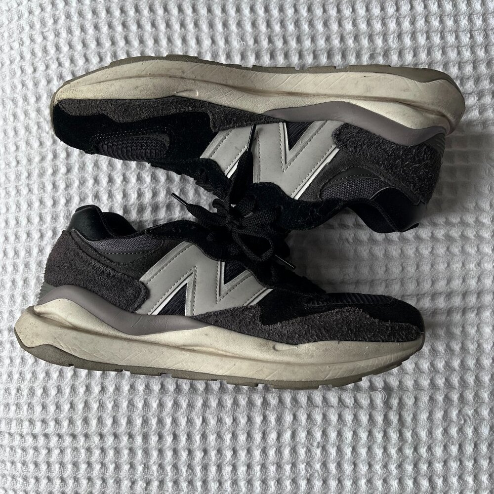 Mens New Balance 57/40 'Black Moonbeam' Sneaker - Picture 5 of 8